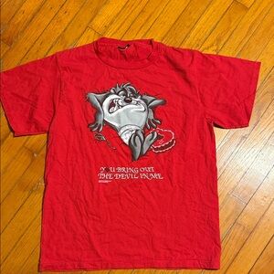 Tanzanian devil red tshirt large GUC VTG